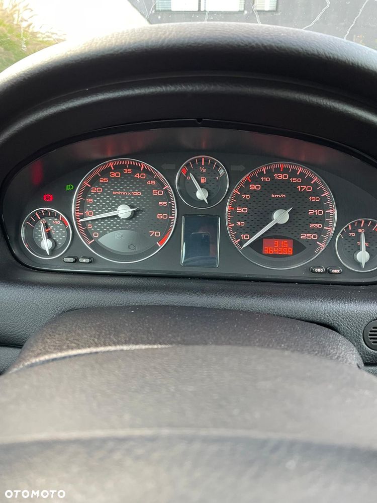 Peugeot 607 - 9