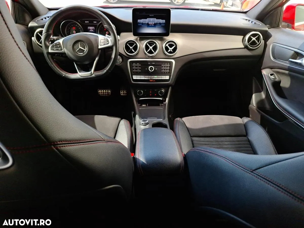Mercedes-Benz GLA 220 d 4MATIC Aut. - 11