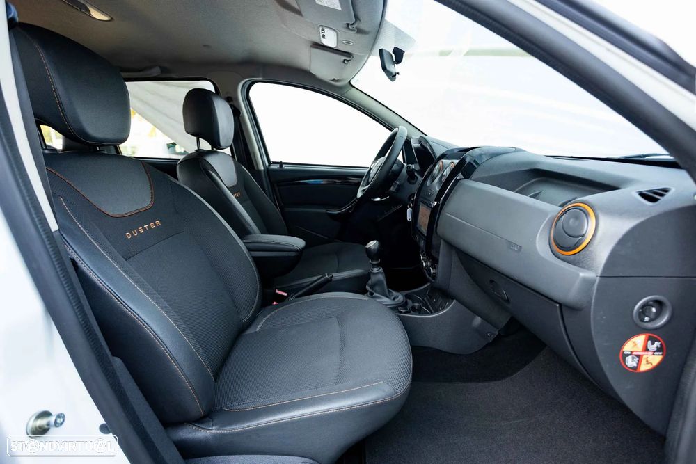 Dacia Duster 1.2 TCe SL Explorer - 40