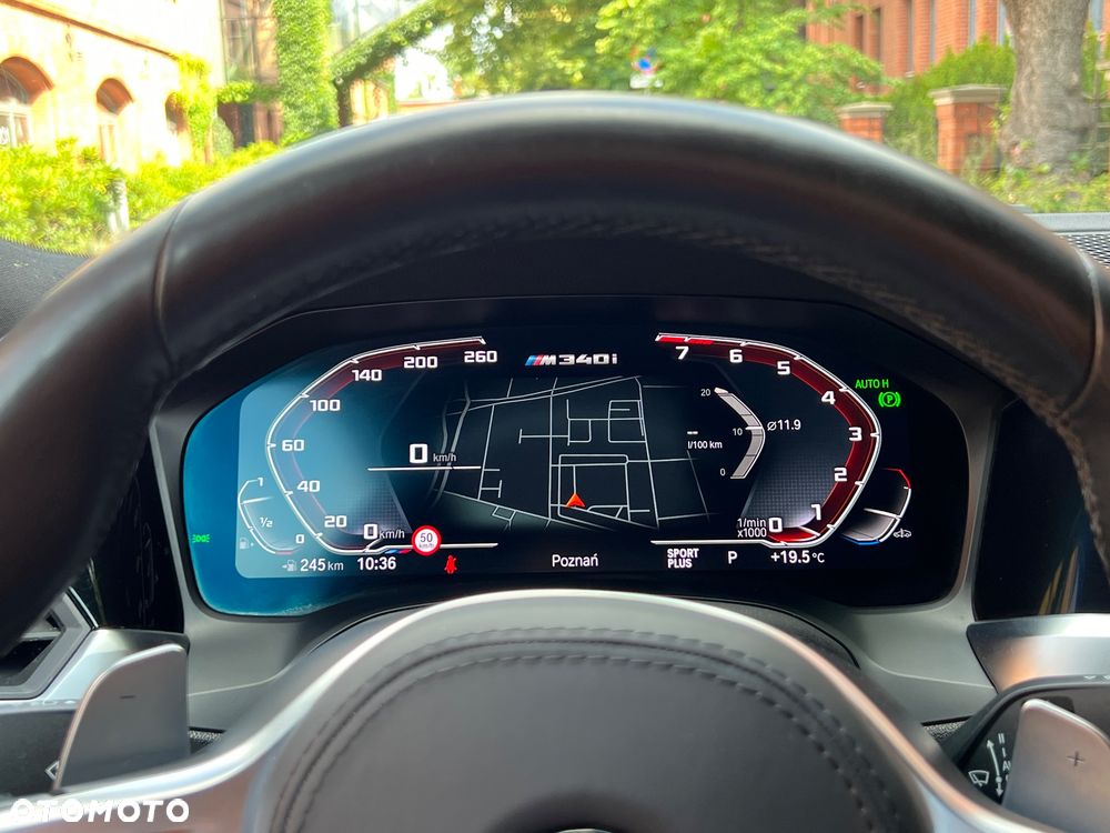 BMW Seria 3 M340i xDrive - 11