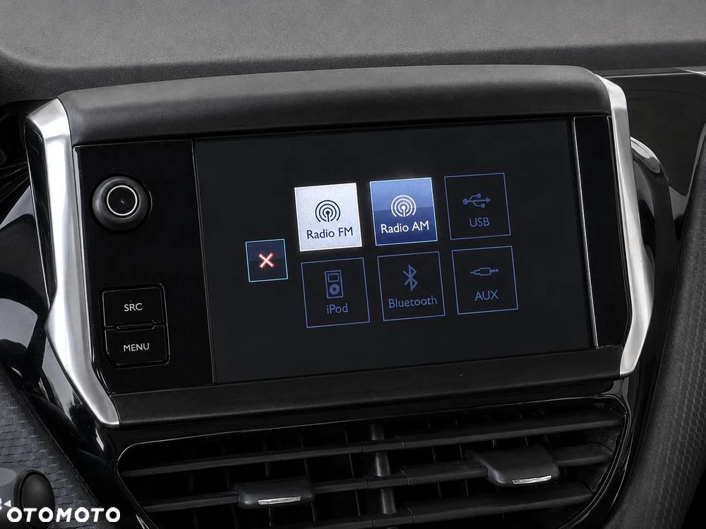 Peugeot 2008 1.6 e-HDi Allure S&S - 23