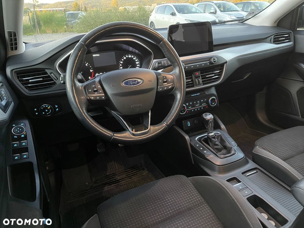 Ford Focus 1.5 EcoBlue Titanium - 6
