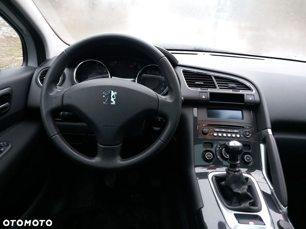 Peugeot 3008 1.6 HDi Premium - 5