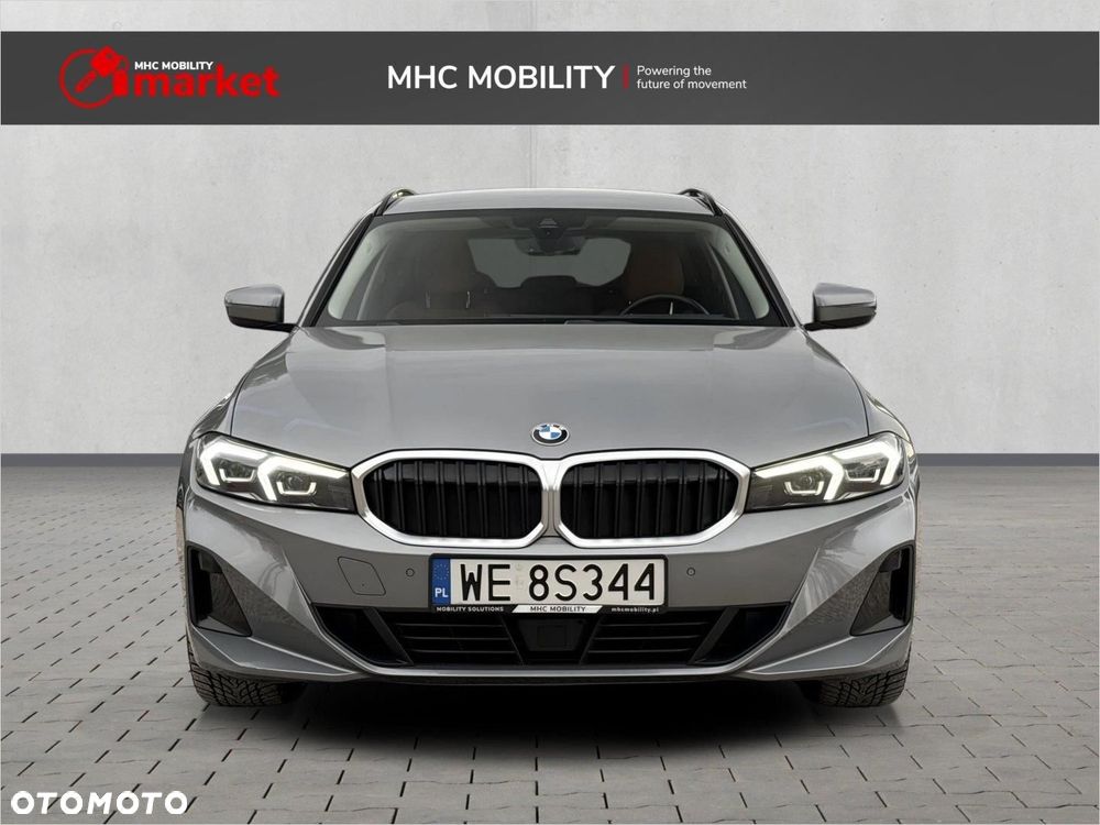 BMW Seria 3 318d MHEV - 8