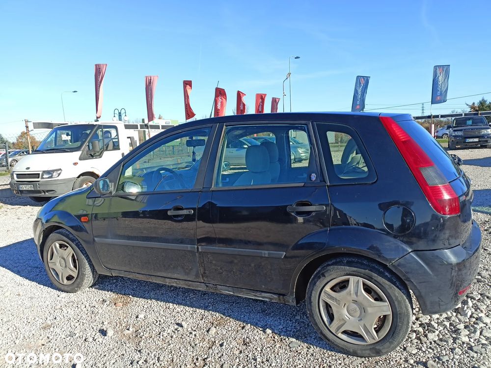 Ford Fiesta - 3