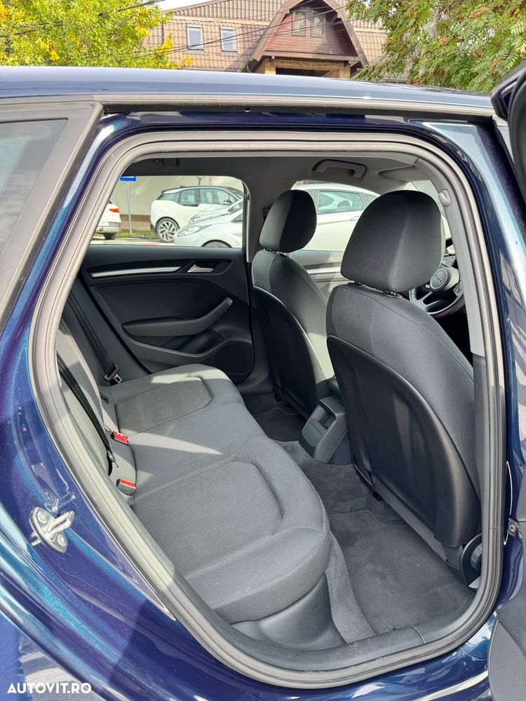 Audi A3 35 TFSI ack S tronic - 18