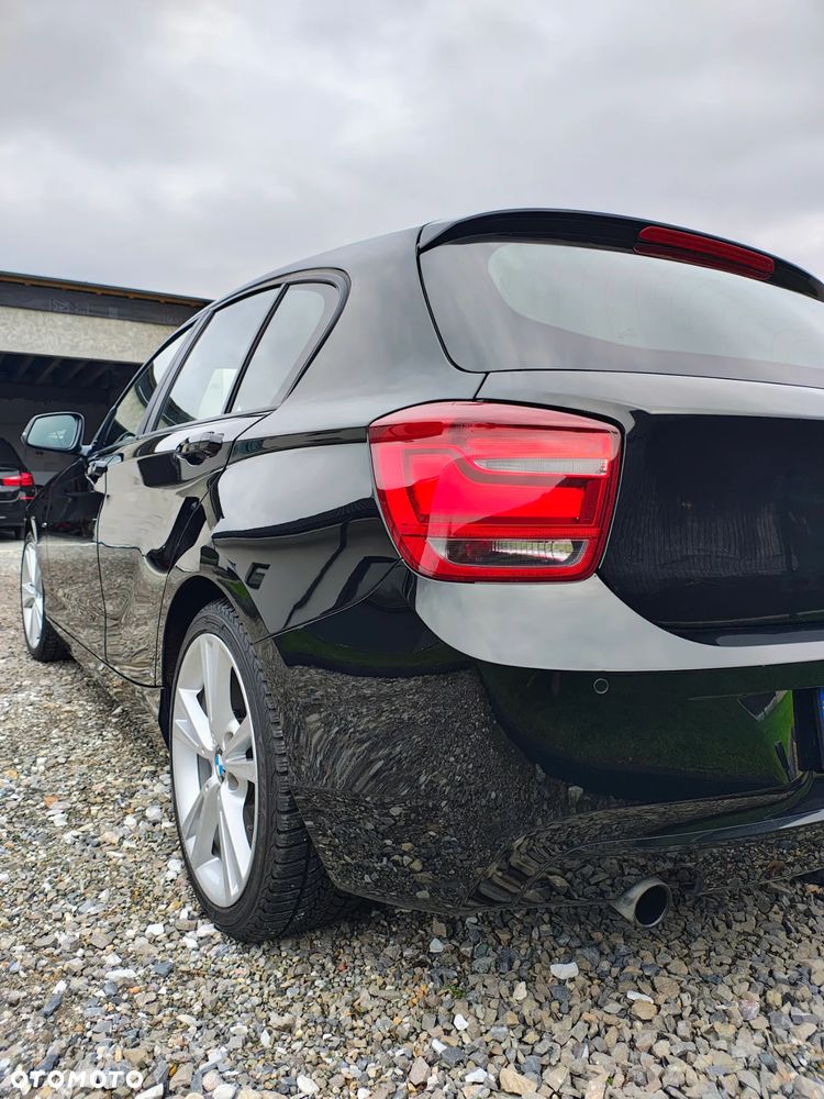 BMW Seria 1 120d Sport Line - 10
