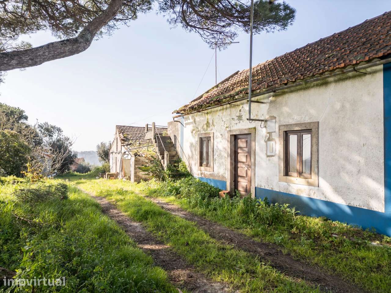 Oportunidade Única | Moradia com Terreno, Vista Aberta e Potencial ... - Grande imagem: 2/11