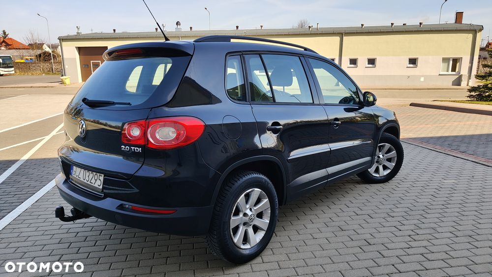 Volkswagen Tiguan 2.0 TDI DPF 4Motion BlueMotion Technology Track & Field - 19