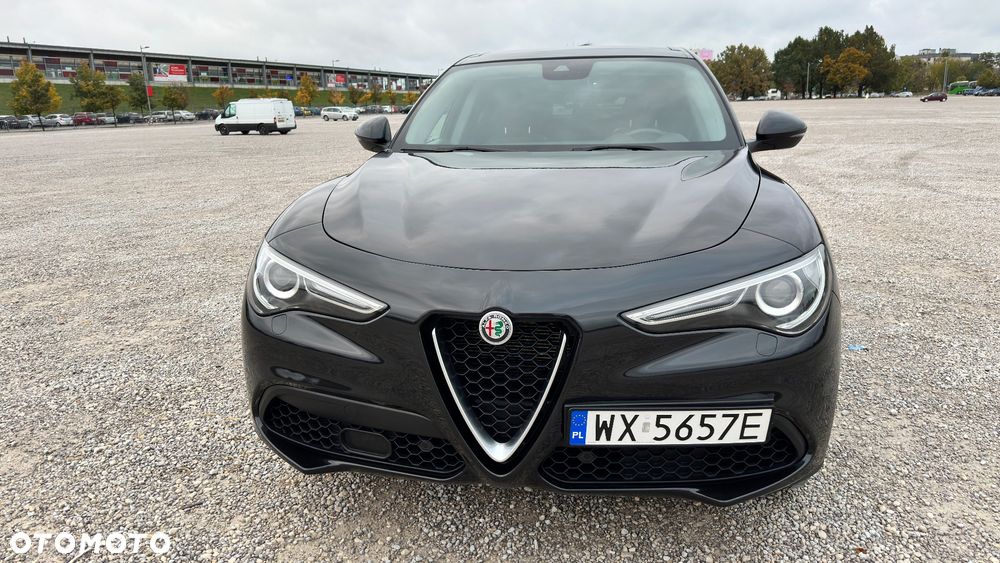 Alfa Romeo Stelvio 2.0 Turbo Executive Q4 - 11