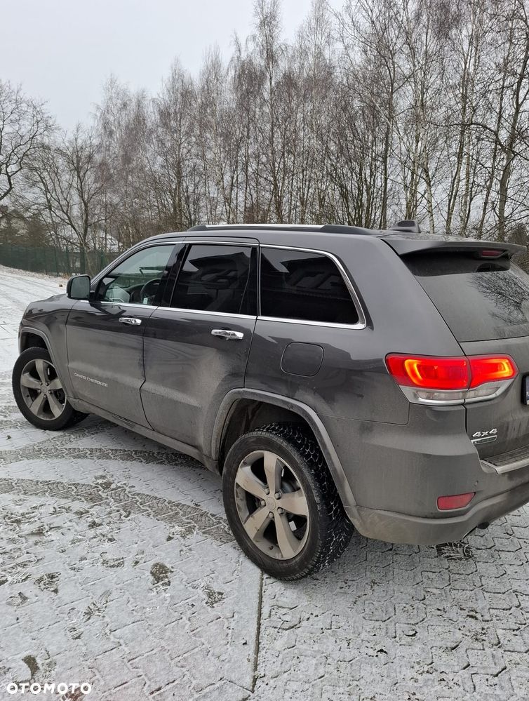 Jeep Cherokee - 2