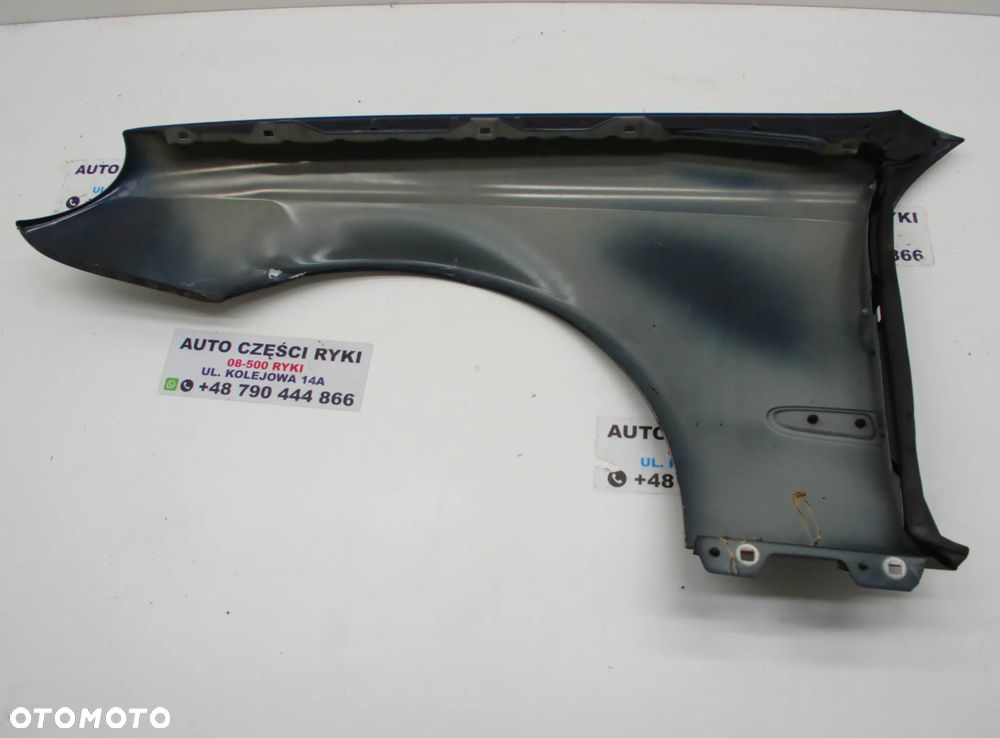 Mercedes E Klasa W 211 Błotnik Prawy przód 189 - 8