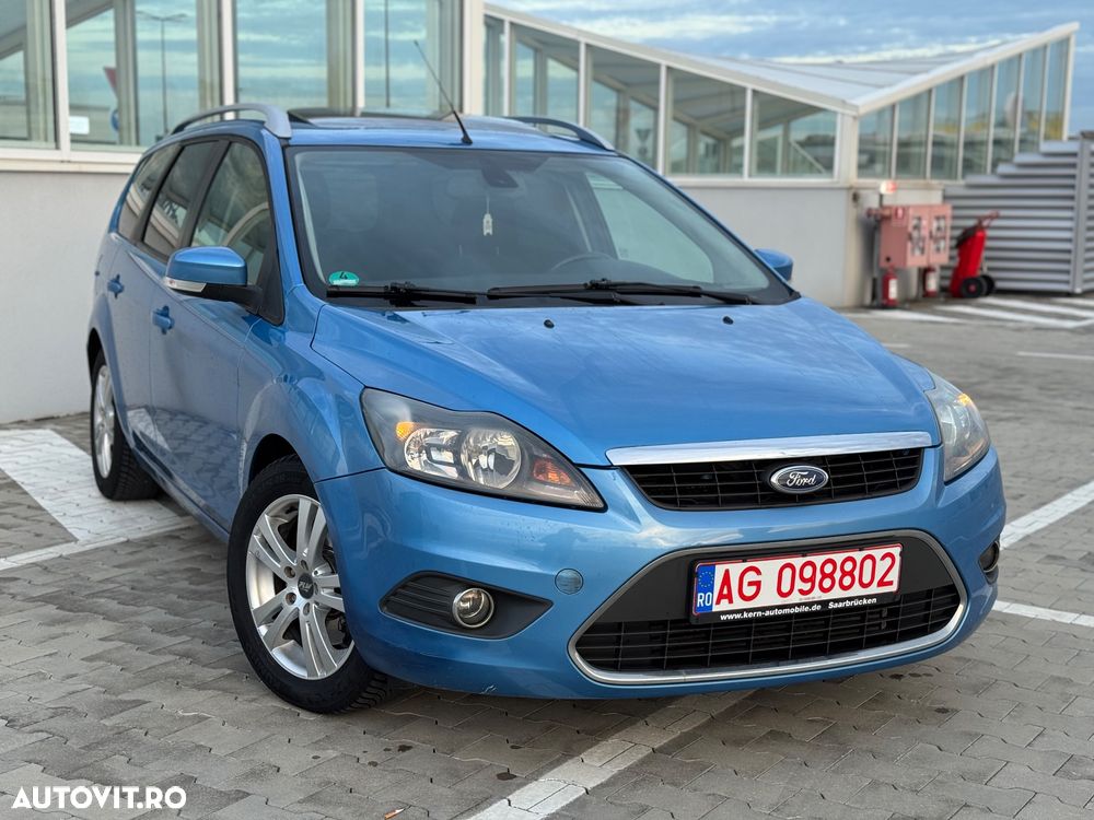 Ford Focus 2.0 TDCi DPF Ghia - 9