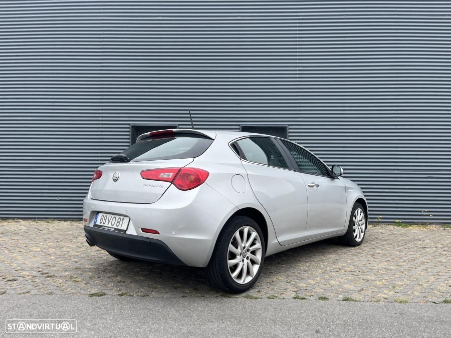 Alfa Romeo Giulietta 1.6 JTDM Distinctive 57X - 7