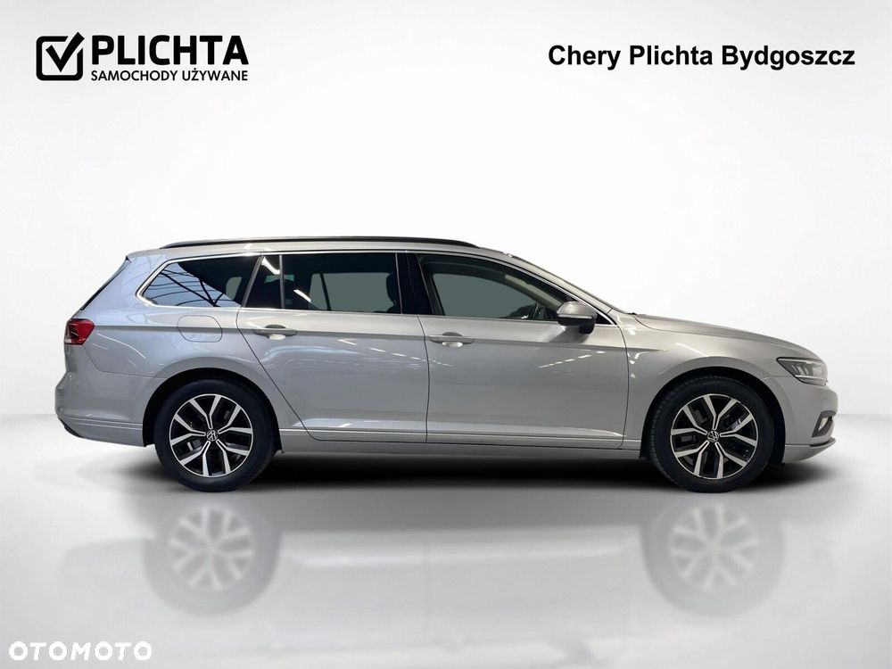 Volkswagen Passat - 6