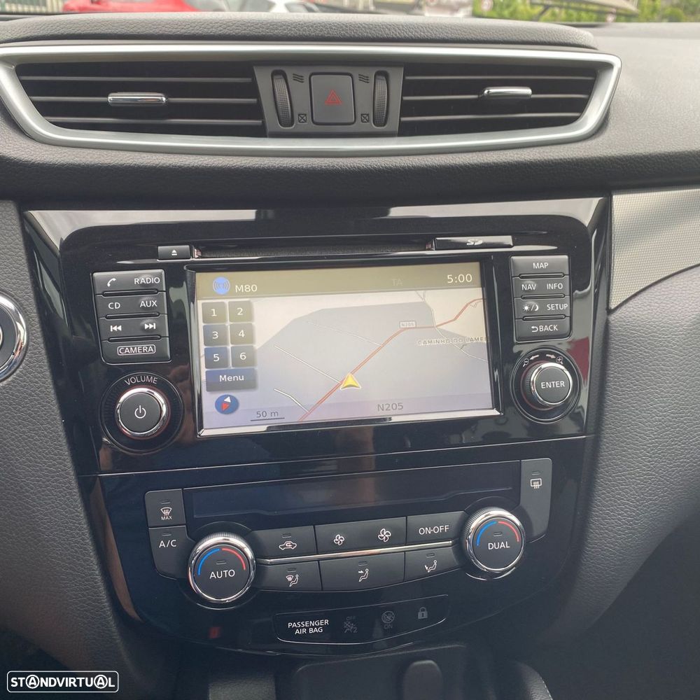 Nissan Qashqai 1.6 dCi N-Connecta Led Xtronic - 41
