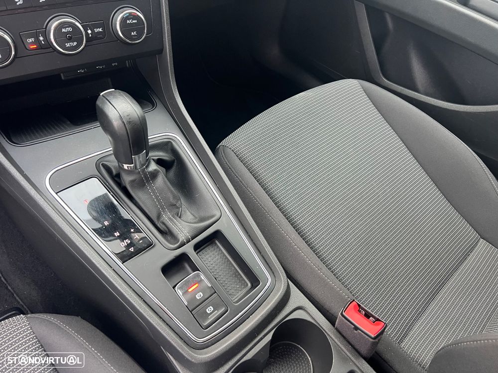 SEAT Leon ST 1.6 TDI S&S DSG Xcellence - 13