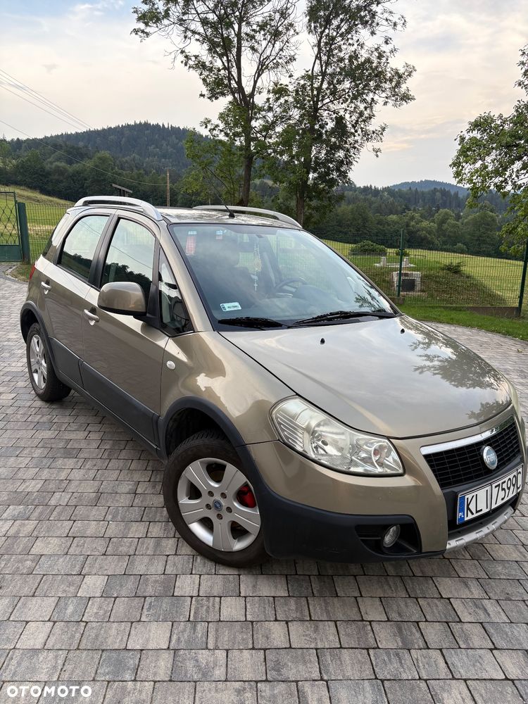 Fiat Sedici 1.6 16V 4x4 Emotion - 1