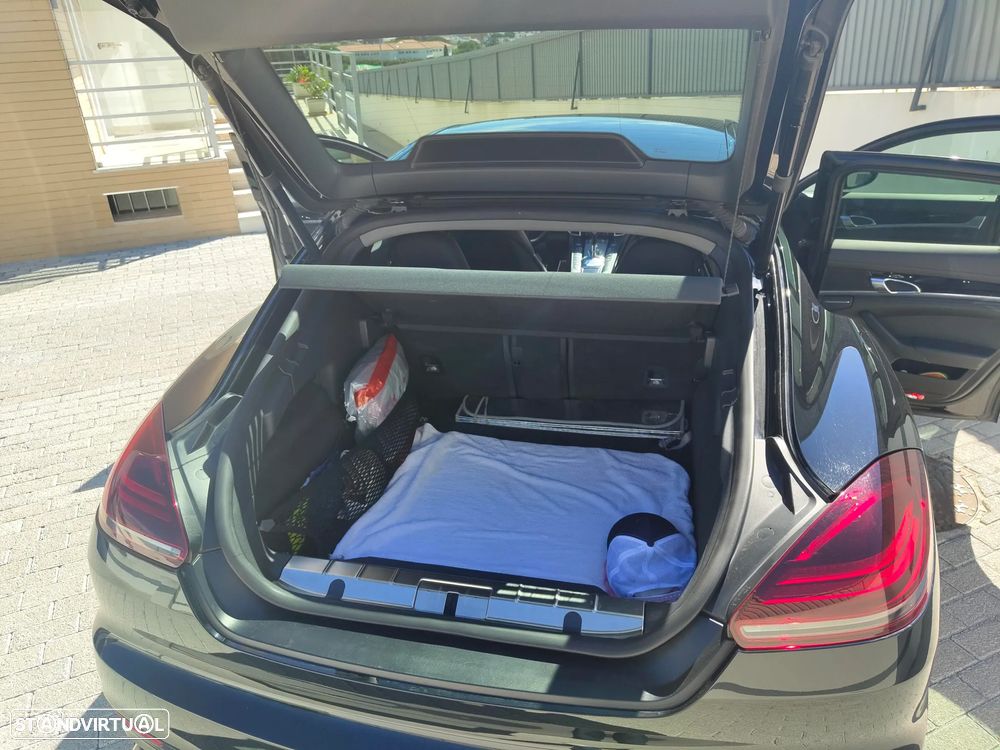 Porsche Panamera S E-Hybrid - 48