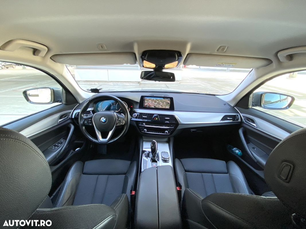 BMW Seria 5 520d xDrive Aut. Sport Line - 11