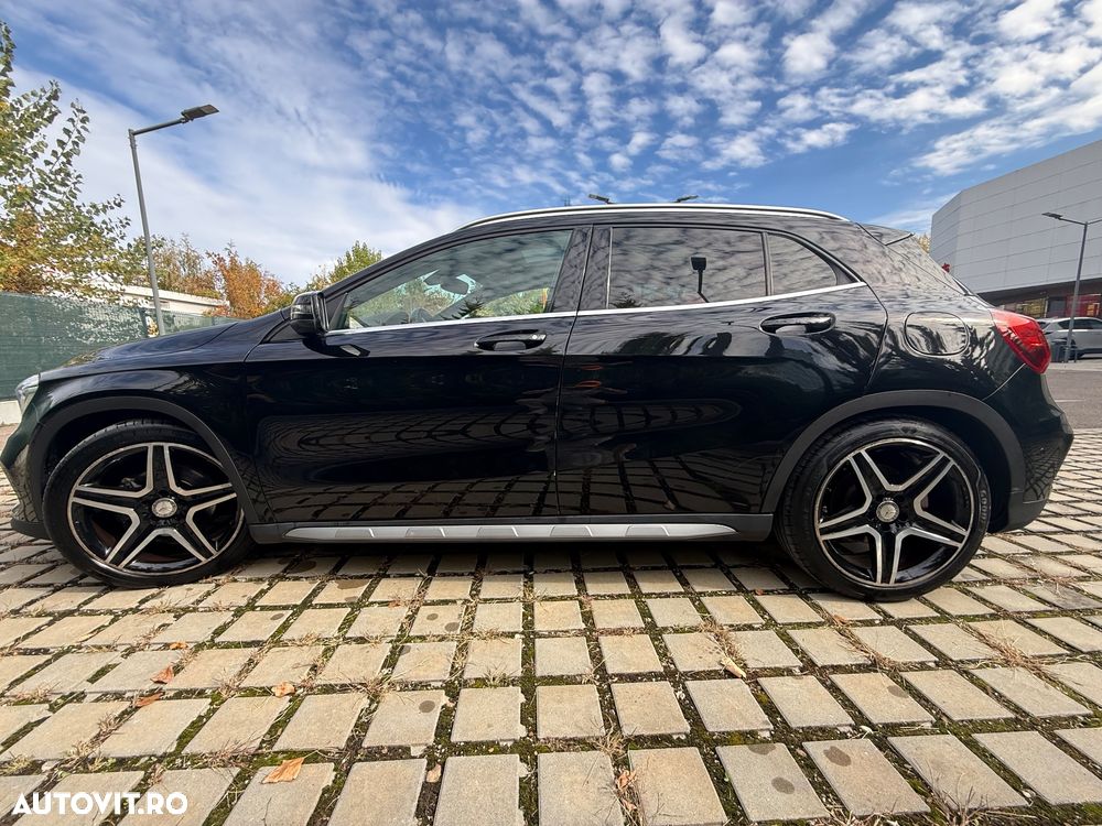Mercedes-Benz GLA 200 d - 9
