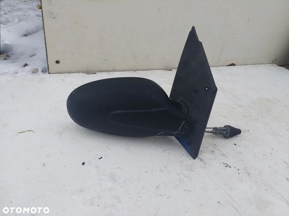 LUSTERKO PRAWE SMART FORTWO 450 - 1