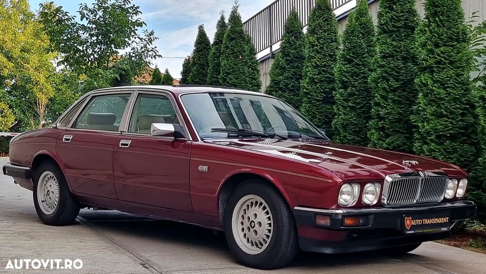 Jaguar XJ - 15