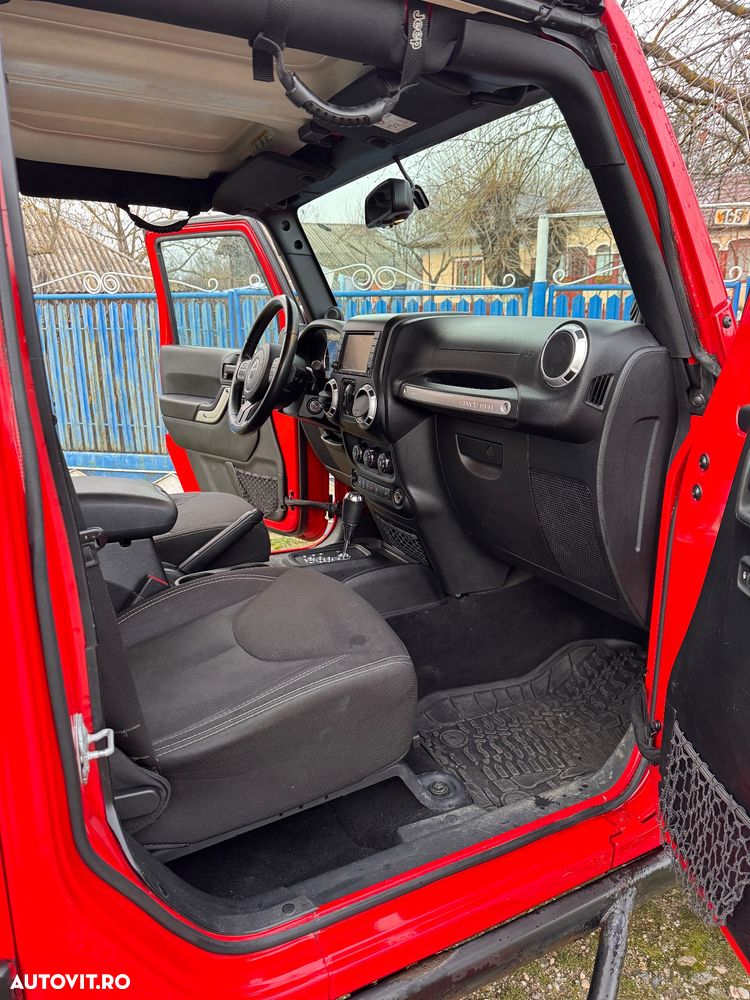Jeep Wrangler Unlimited 2.8 CRD AT Rubicon - 22