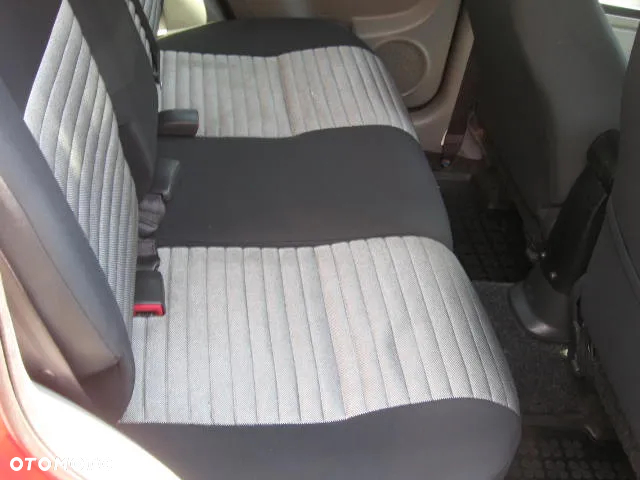 Suzuki SX4 1.6 GS / Premium - 23