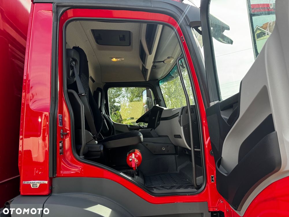 Mercedes-Benz ANTOS 1827 KONTENER 8.20 WINDA - 30