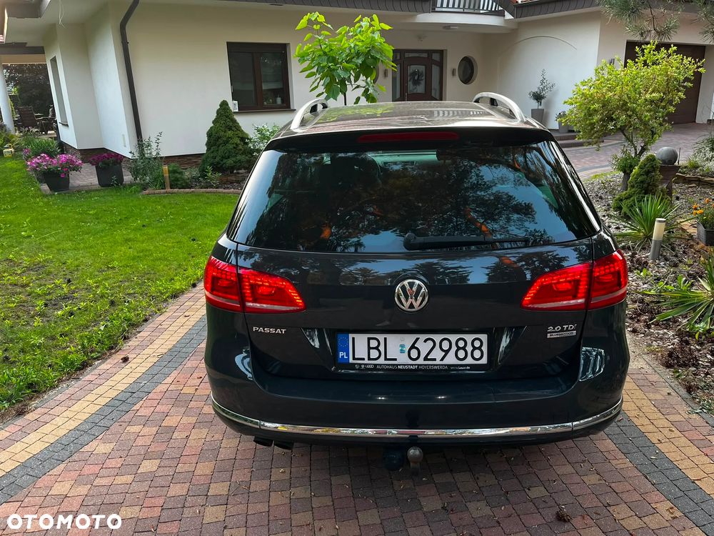 Volkswagen Passat 2.0 TDI Comfortline DSG - 10