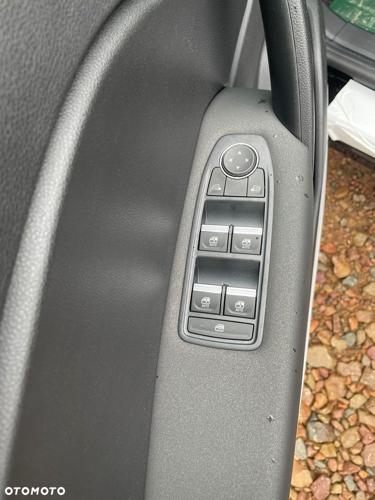 Renault Captur 1.0 TCe Evolution - 8