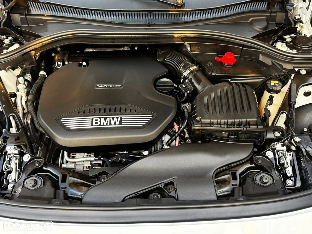 BMW 116 d Pack Desportivo M Auto - 26