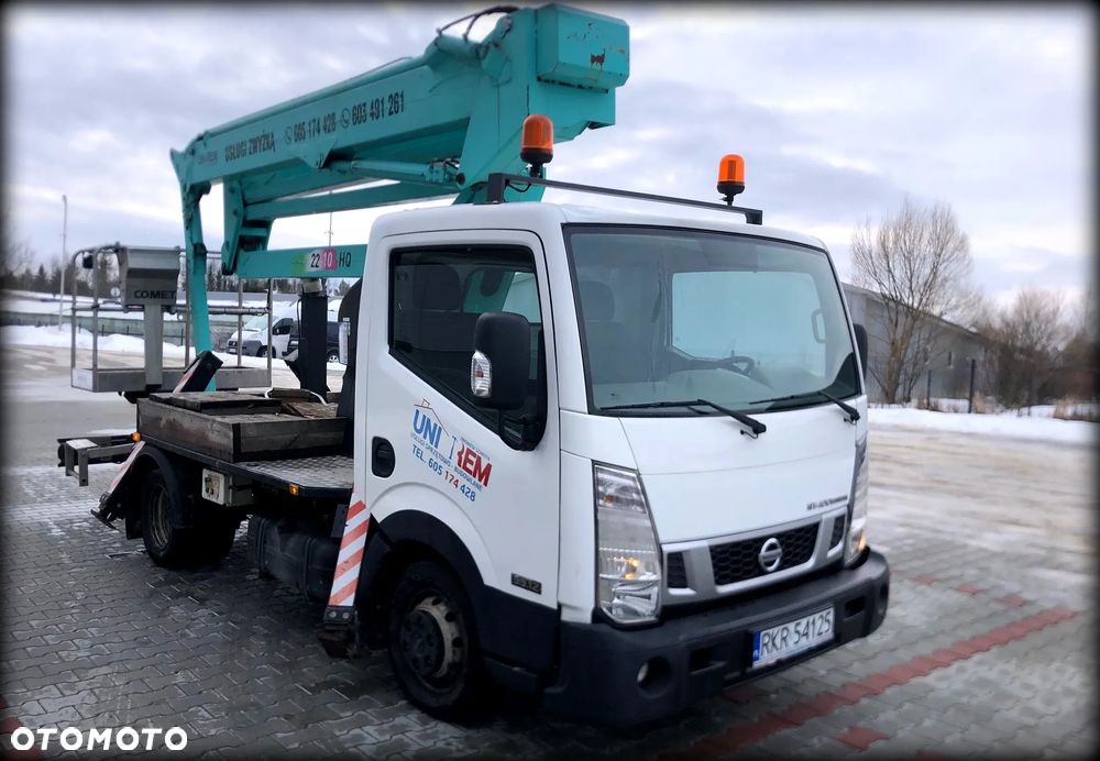 Nissan Cabstar - 1