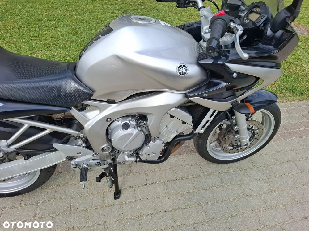 Yamaha FZ6 - 13