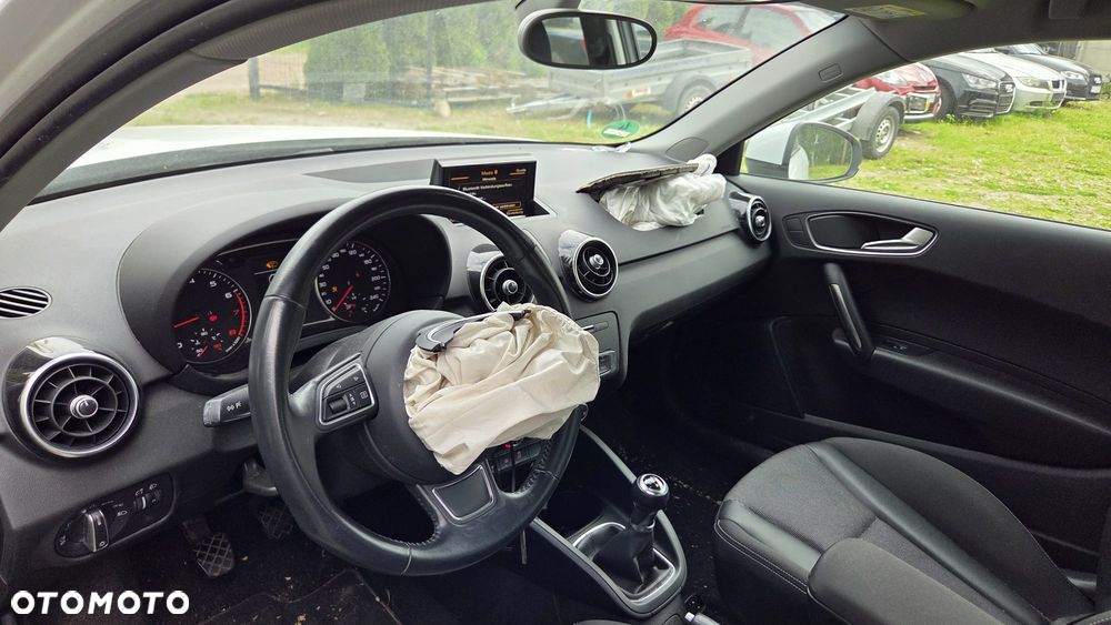 Audi A1 3-drzwiowe 1.0 TFSI ultra sport - 19