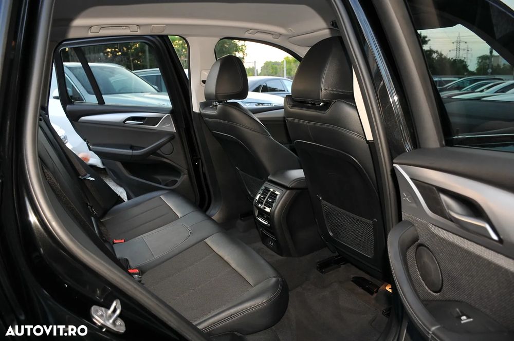 BMW X3 xDrive20d AT MHEV - 27