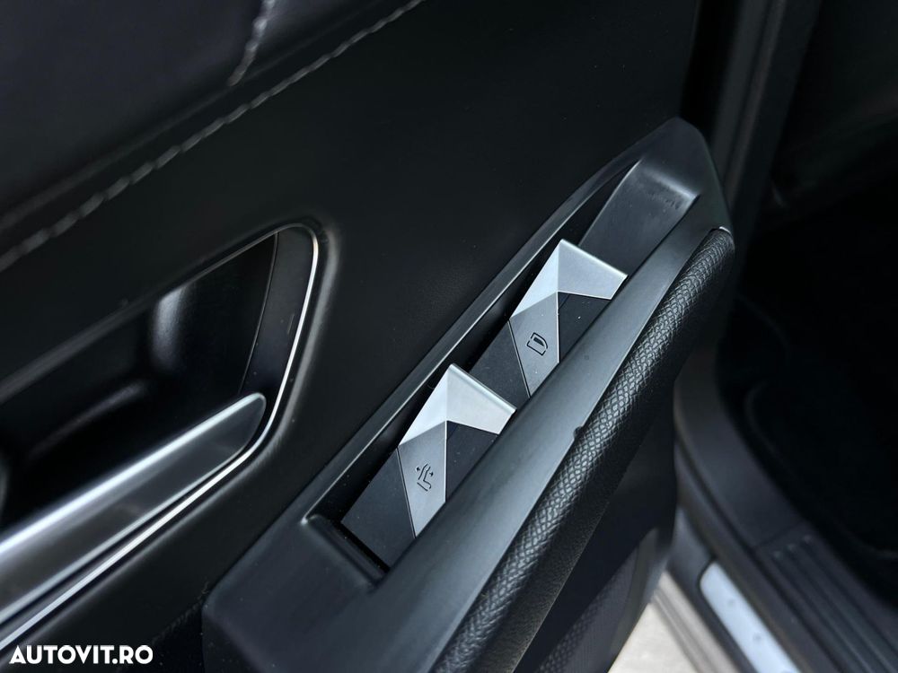 DS Automobiles DS 7 Crossback - 16