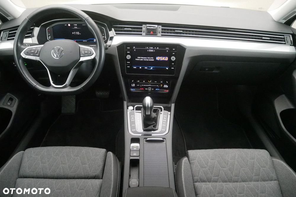 Volkswagen Passat Variant - 8