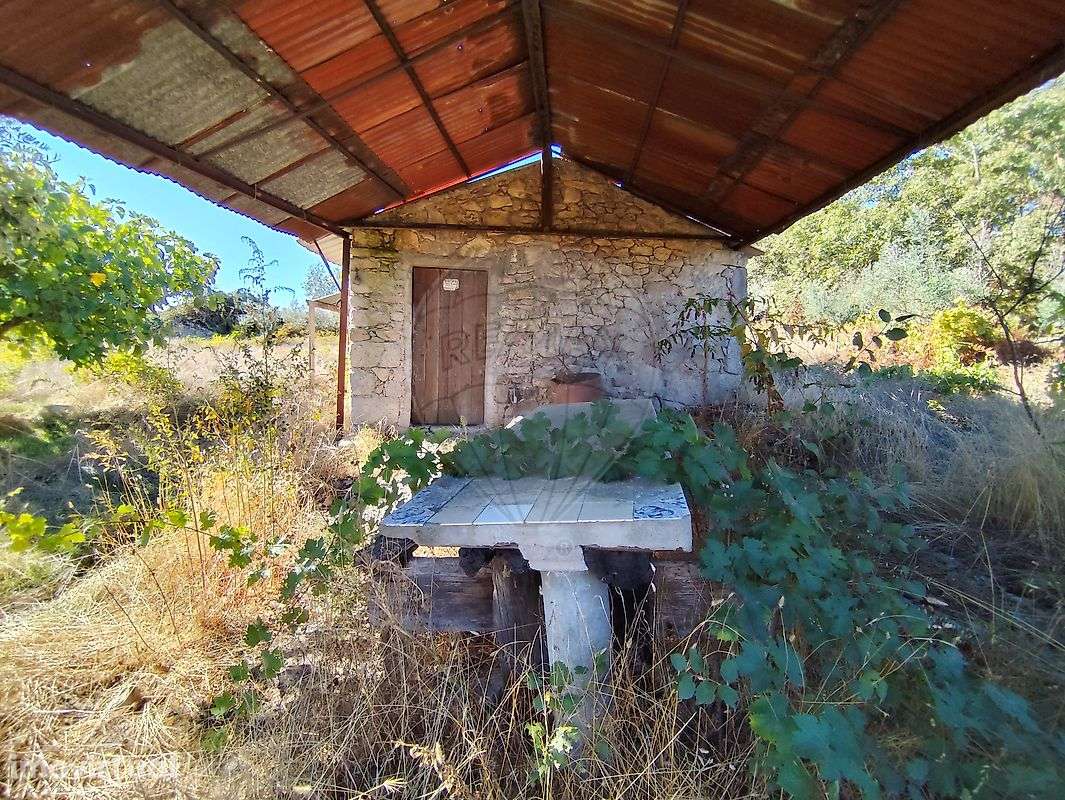 Terreno  para venda - Grande imagem: 2/9