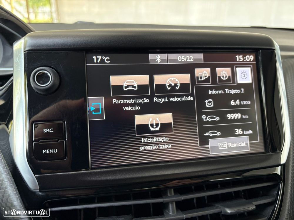 Peugeot 2008 1.2 PureTech Style - 36