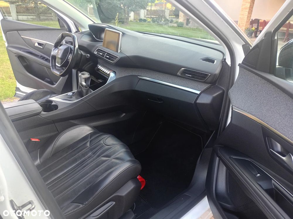 Peugeot 3008 BlueHDi 150 Stop & Start Allure - 11