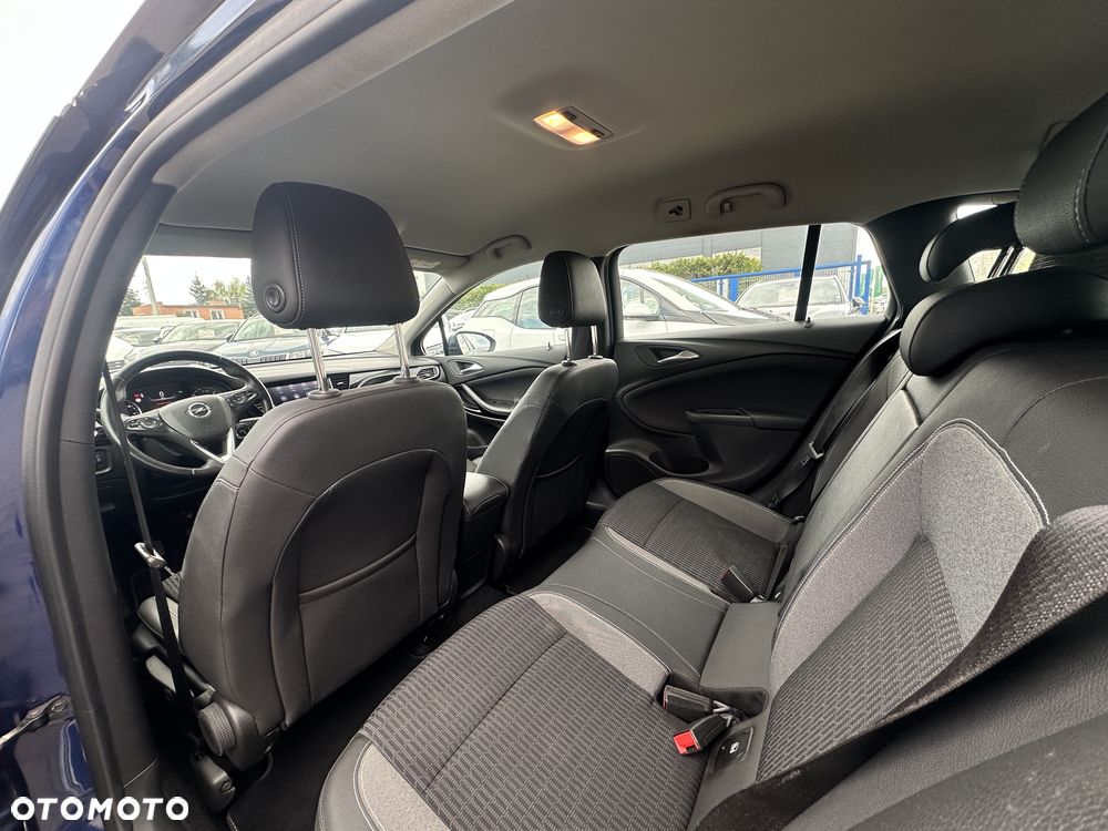 Opel Astra Sports Tourer 1.2 Turbo Business Edition - 12