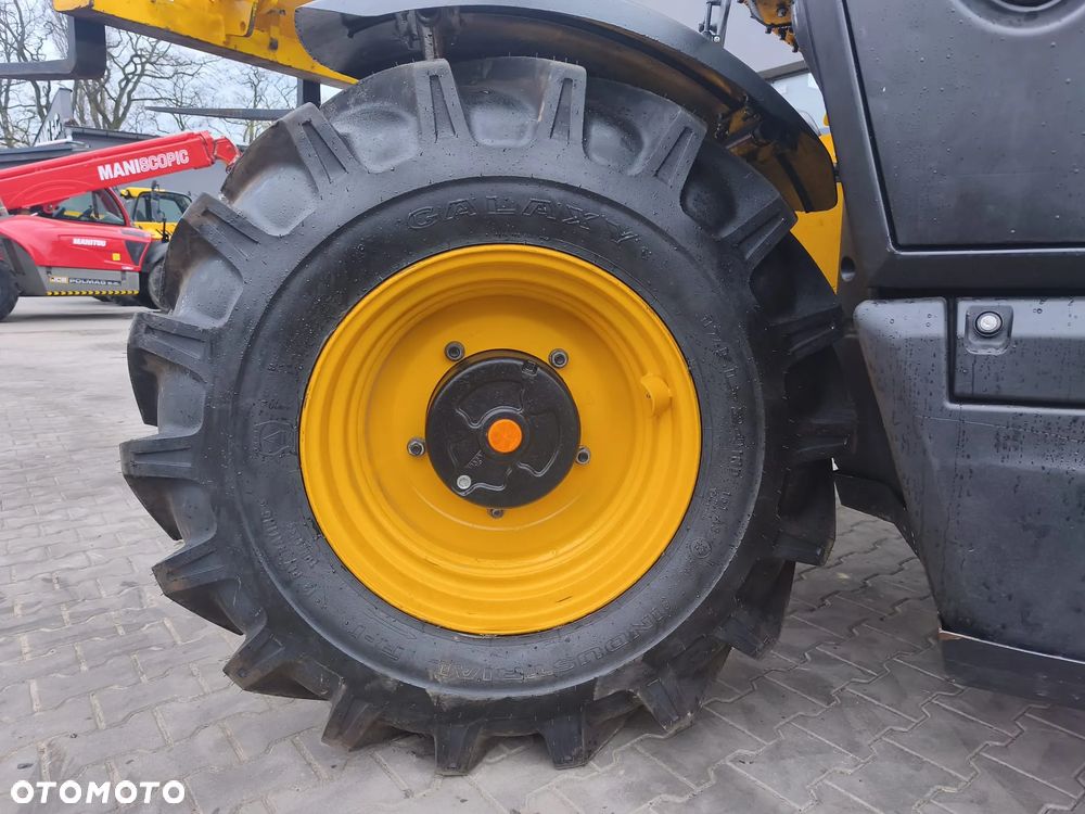 JCB 542-70 AGRI - 11