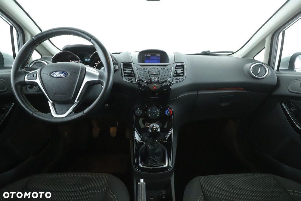 Ford Fiesta - 20