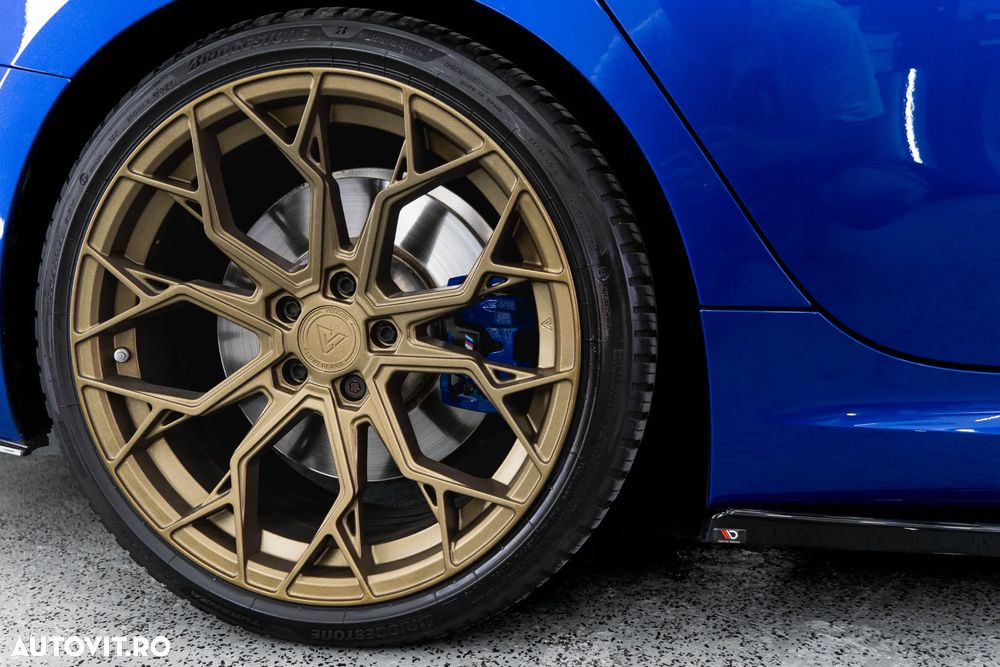 BMW Seria 3 330i AT - 27