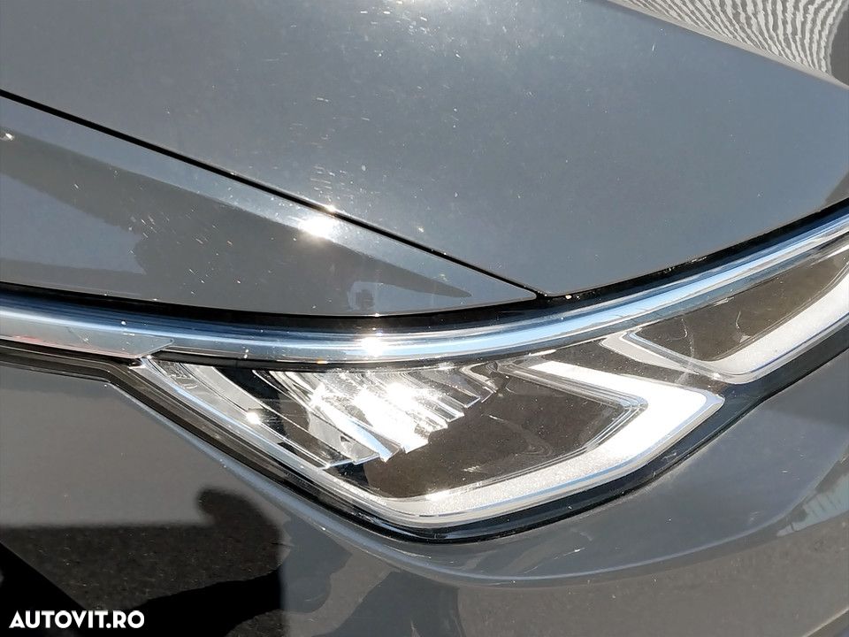 Volkswagen Golf 2.0 TDI Life - 10