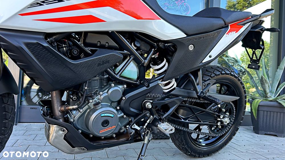 KTM Adventure 390 - 16
