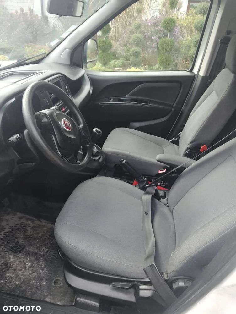Fiat Dooblo - 5