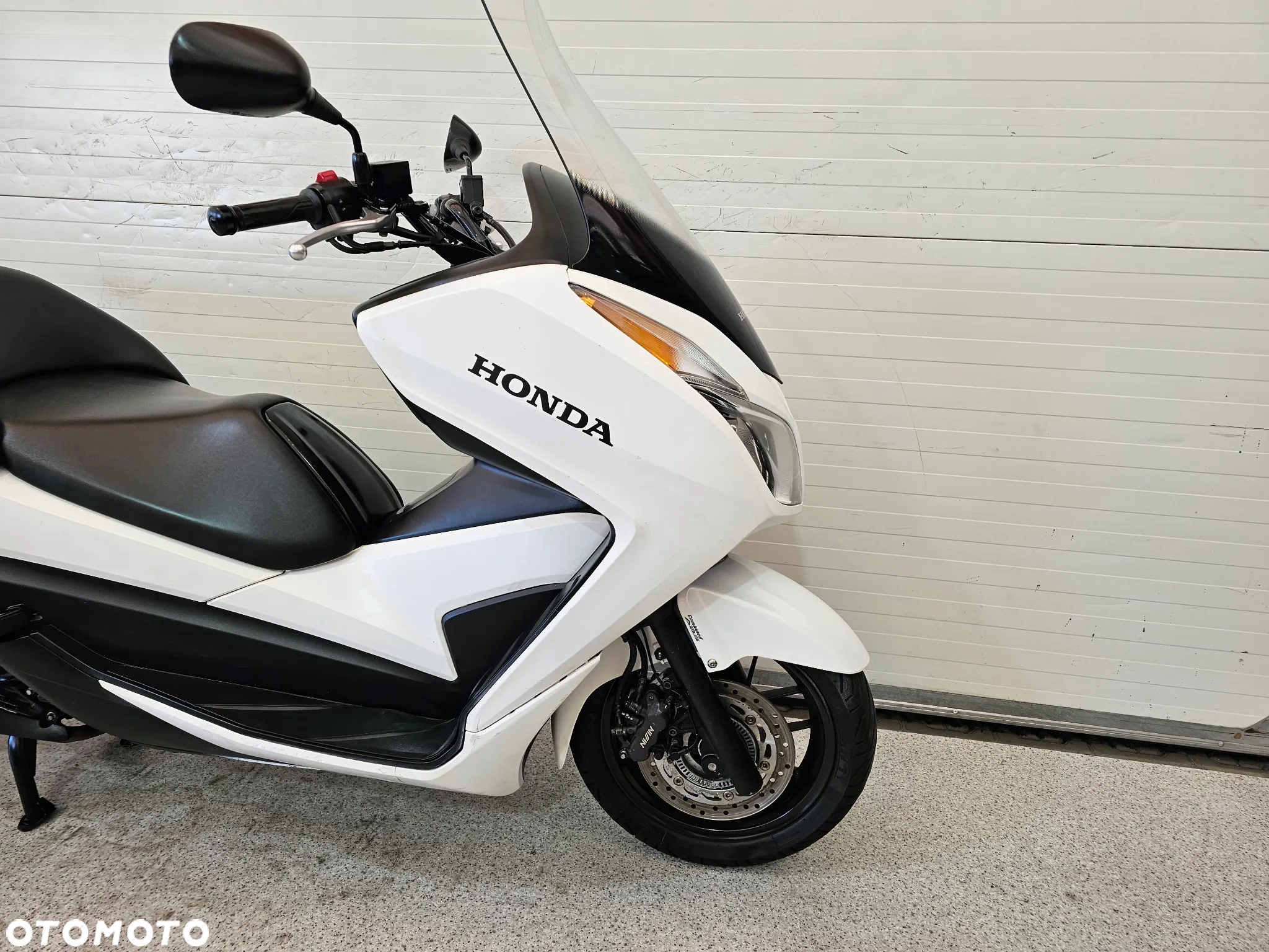 Honda NSS - 14